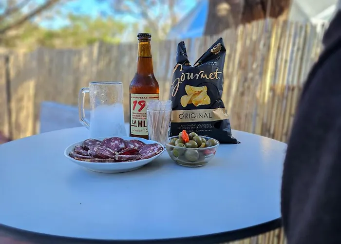 Avestruz Alloggio per agriturismo San Isidro (Tenerife)